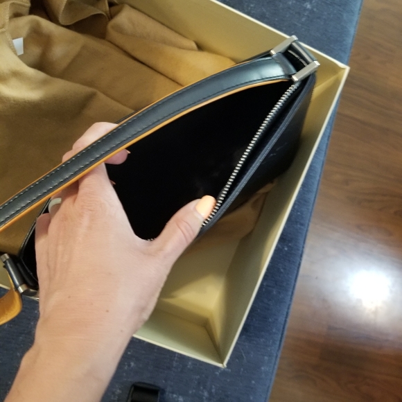 Louis Vuitton Navy Blue Embossed Bag - Picture 4 of 13